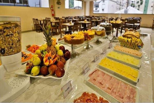 Hotel Mont Rey Сан-Вісенті Екстер'єр фото